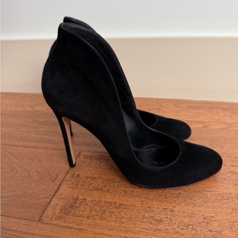 Gianvito Rossi Black Suede Heels